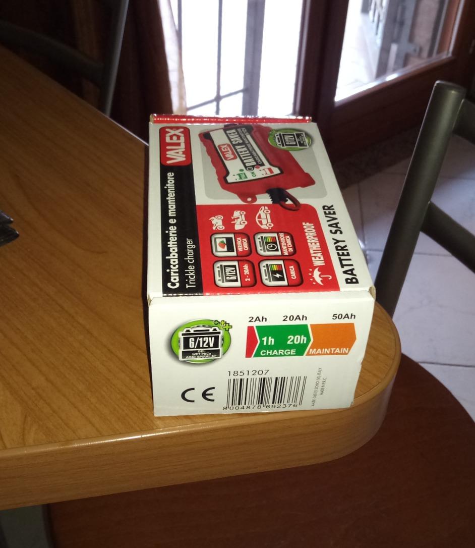 Valex 1851207 Caricabatteria Mantenitore 6V 12V 0,75A