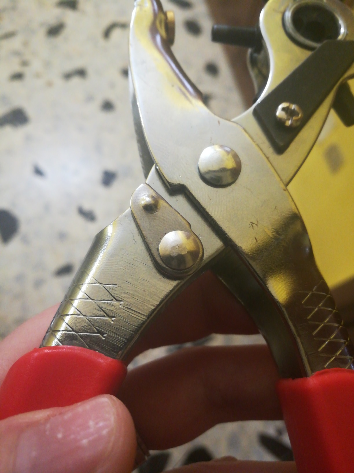 Valex pinza a fustella 215 mm 6 fori 2,5-5 mm