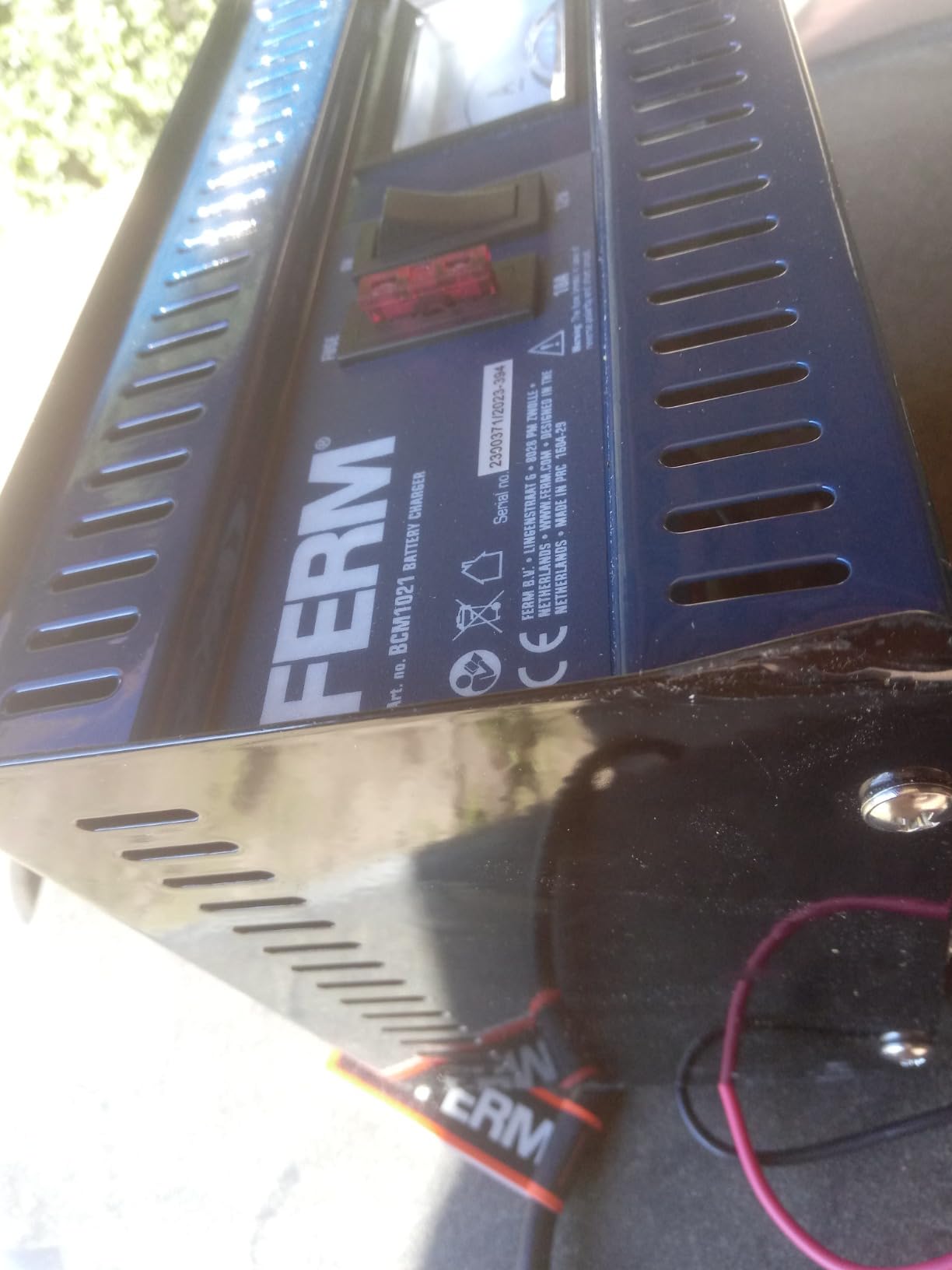 FERM BCM1021 Caricabatterie Auto Moto 6-12V 5A 75Ah