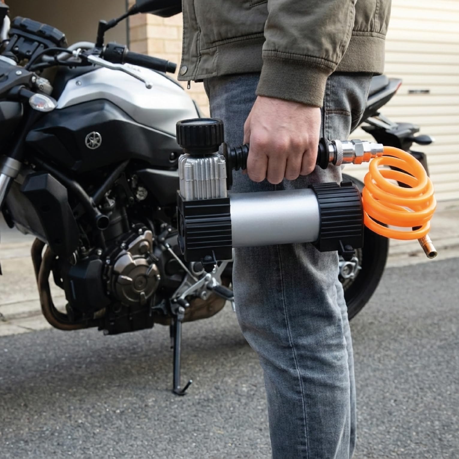 VALEX MET21 Minicompressore 12V auto 7 bar con manometro