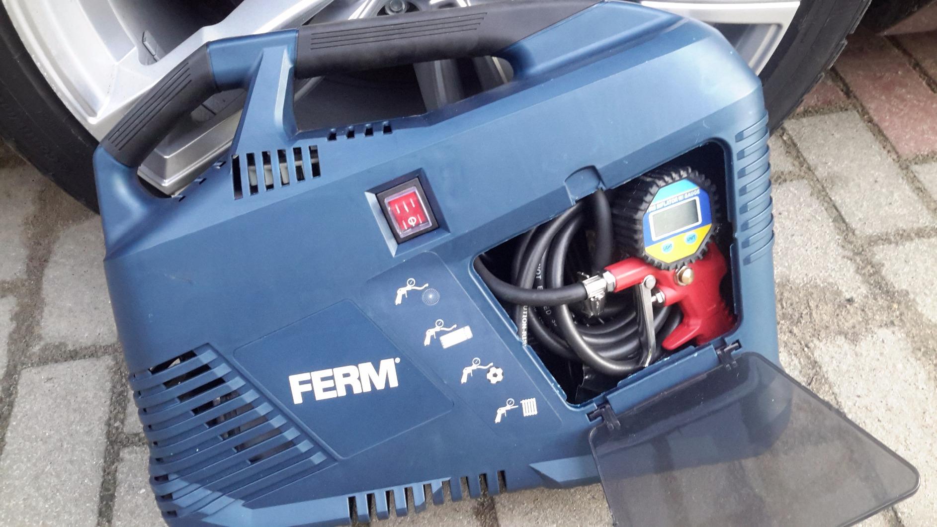 FERM CRM1049 Compressore Portatile 1100W 8 Bar